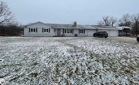 810 S Park Avenue, Centerville, IA 52544