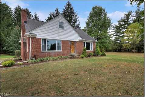 7812 Snowville Road, Brecksville, OH 44141