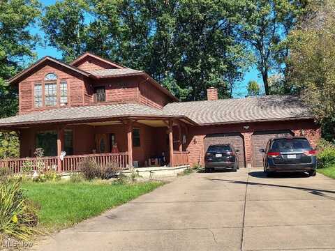 352 Wyndclift Place, Austintown, OH 44515