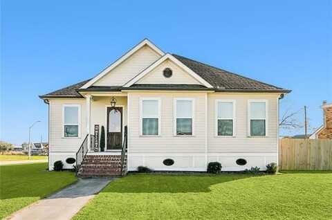 2825 JEAN LAFITTE Parkway, Chalmette, LA 70043