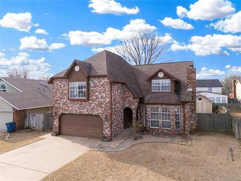 7532 S Trenton Place, Tulsa, OK 74136