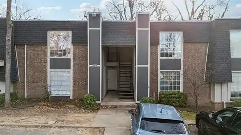 6830 S Toledo Avenue, Tulsa, OK 74136