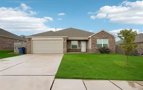 2033 W Hunters Springs Way, Mustang, OK 73064