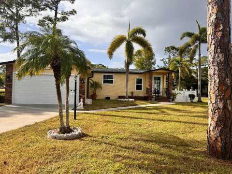 19430 SUMMER TREE CT, North Fort Myers, FL 33903