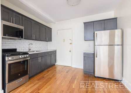 100 East 21st, BROOKLYN, NY 11226