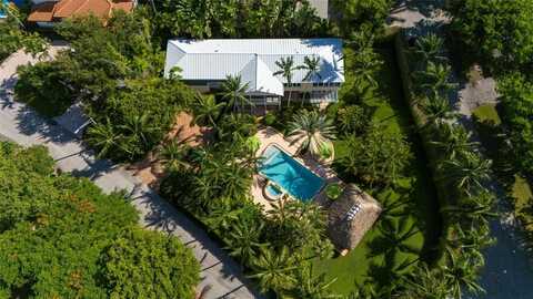 638 Middle River Dr, Fort Lauderdale, FL 33304