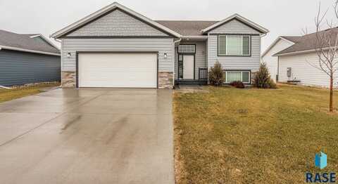 714 Prairieside Trl, Harrisburg, SD 57032