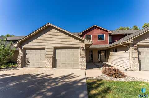 107 Emmett Trl, Harrisburg, SD 57032