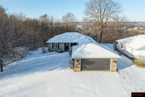 304 Woodshire Drive, Mankato, MN 56001