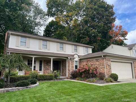 19813 STAMFORD Drive, Livonia, MI 48152