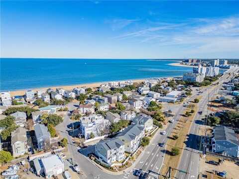 3749 Clipper Bay Drive, Virginia Beach, VA 23455