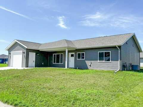 306 Oslo Avenue, Marshall, MN 56258