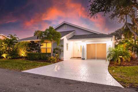 4041 NE Breakwater Drive, Jensen Beach, FL 34957