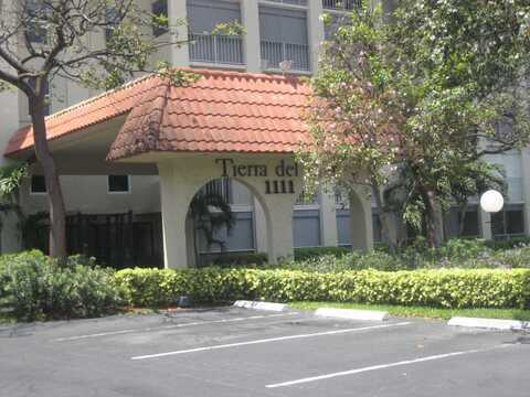 1111 S Ocean Boulevard, Boca Raton, FL 33432