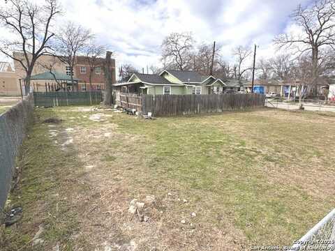 625 N BRAZOS ST, San Antonio, TX 78207