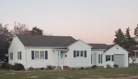 51 KERR ST, ACCOMAC, VA 23417