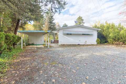 2172 Arnold Avenue, Grants Pass, OR 97527