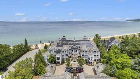 5707 S Lake Street, Glen Arbor, MI 49636