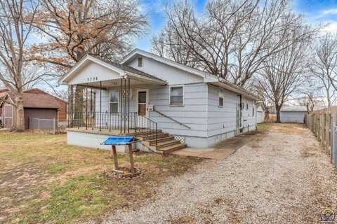 3728 NE Seward AVE, Topeka, KS 66616