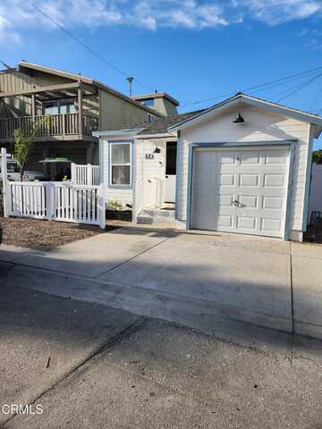 125 Santa Paula Avenue, Oxnard, CA 93035