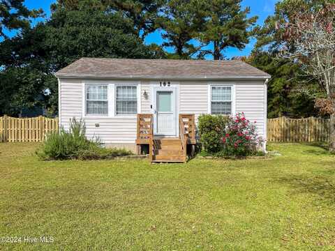 102 Georgia Bell Street, Jarvisburg, NC 27947