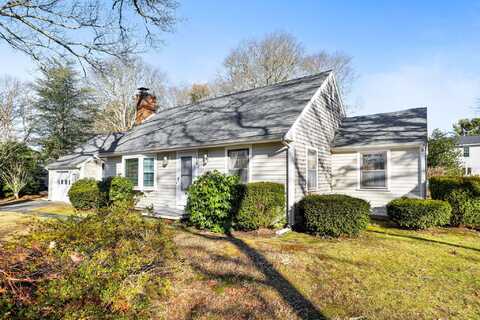 14 Rivers End Road, East Falmouth, MA 02536