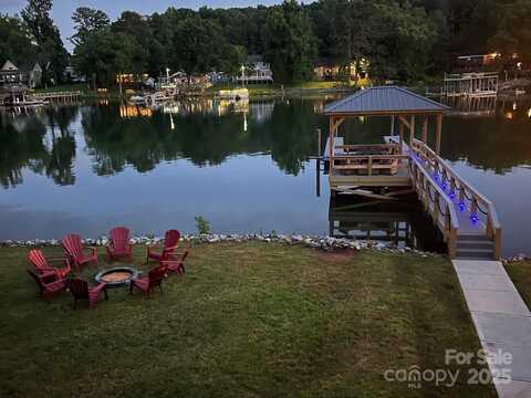 7930 Blackwood Road, Denver, NC 28037