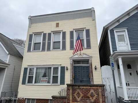 428 6th Avenue, Troy, NY 12182