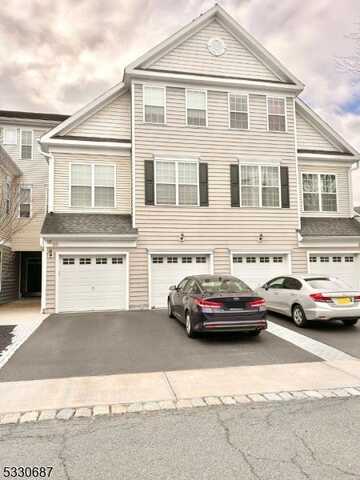 18 Swing Bridge Ln, South Bound Brook, NJ 08880