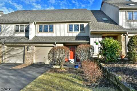 280 Vista View Dr, Mahwah, NJ 07430