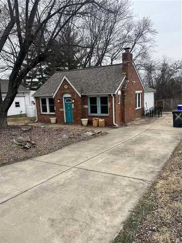 3305 Fee Fee Road, Bridgeton, MO 63044