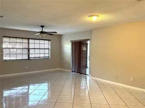 3562 NW 95th Ter, Sunrise, FL 33351