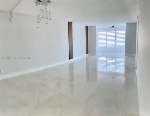 2551 Aragon Blvd, Sunrise, FL 33322