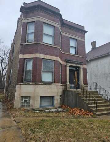 6928 S Woodlawn Avenue, Chicago, IL 60637