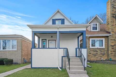 3028 Clarence Avenue, Berwyn, IL 60402