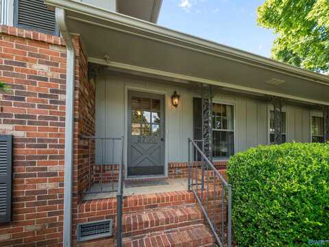 2700 Imperial Drive SE, Huntsville, AL 35801
