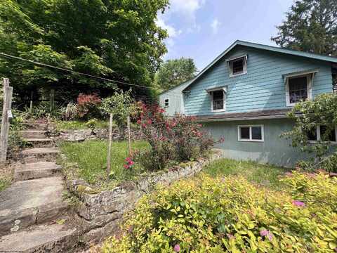 48 Booth Road, Booth, WV 26501