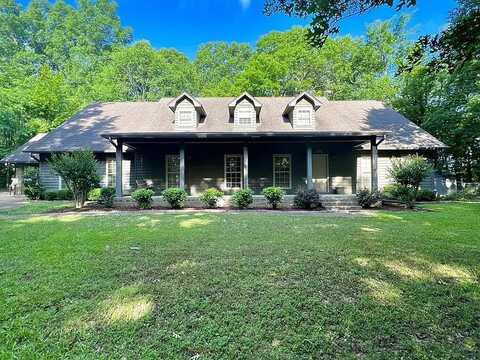 94 Semmes Road, Grenada, MS 38901