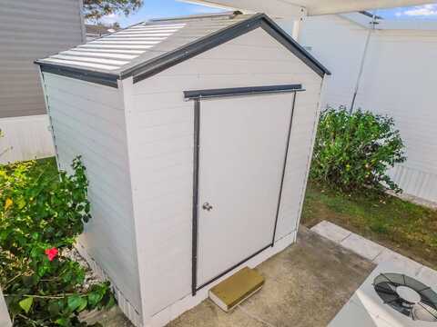 12645 Morning Drive, Dade City, FL 33525