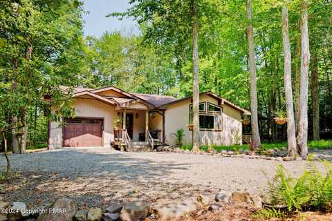 127 Winding Hill Road, Pocono Pines, PA 18350