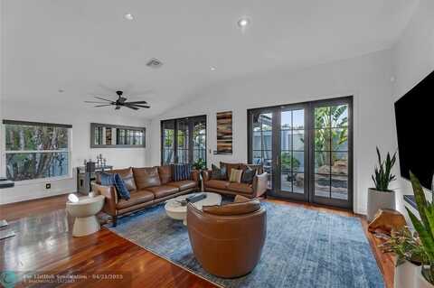 1973 NW 45 Street, Oakland Park, FL 33309