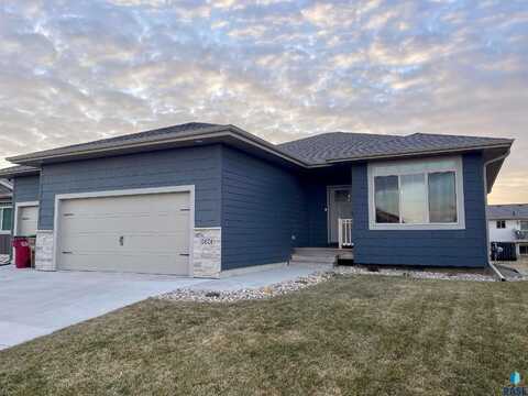 2621 S Richie Dr, Sioux Falls, SD 57106