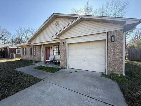 1608 E L Street, Russellville, AR 72801