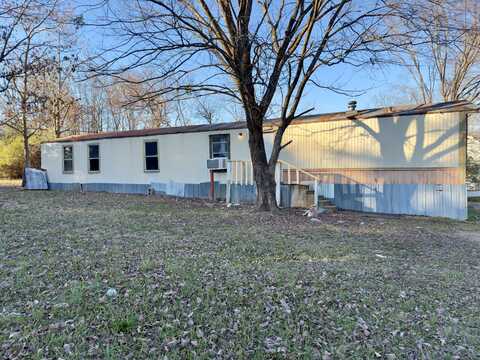 712 Bell Street, Coal Hill, AR 72832