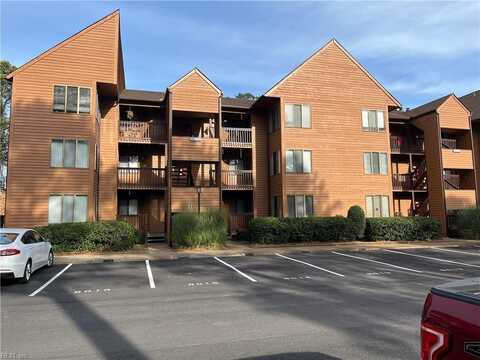 3044 Cape Henry Court, Virginia Beach, VA 23451