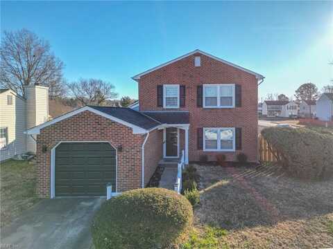 996 Fairborn Circle, Virginia Beach, VA 23464