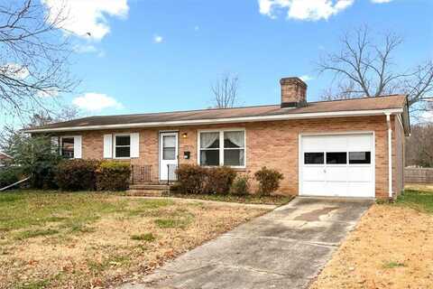 411 Eastwood Drive, Newport News, VA 23602