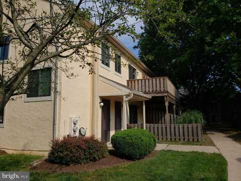 46 ASH STOKER LANE, HORSHAM, PA 19044