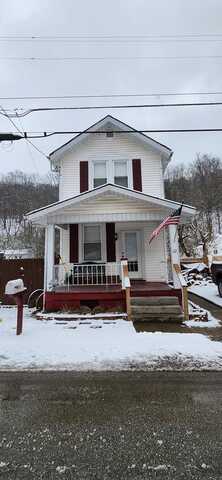 112 Midway Street, Triadelphia, WV 26059