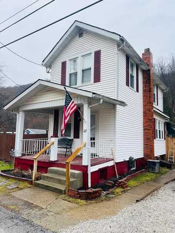 112 Midway Street, Triadelphia, WV 26059